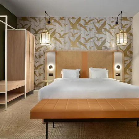 Radisson 4*